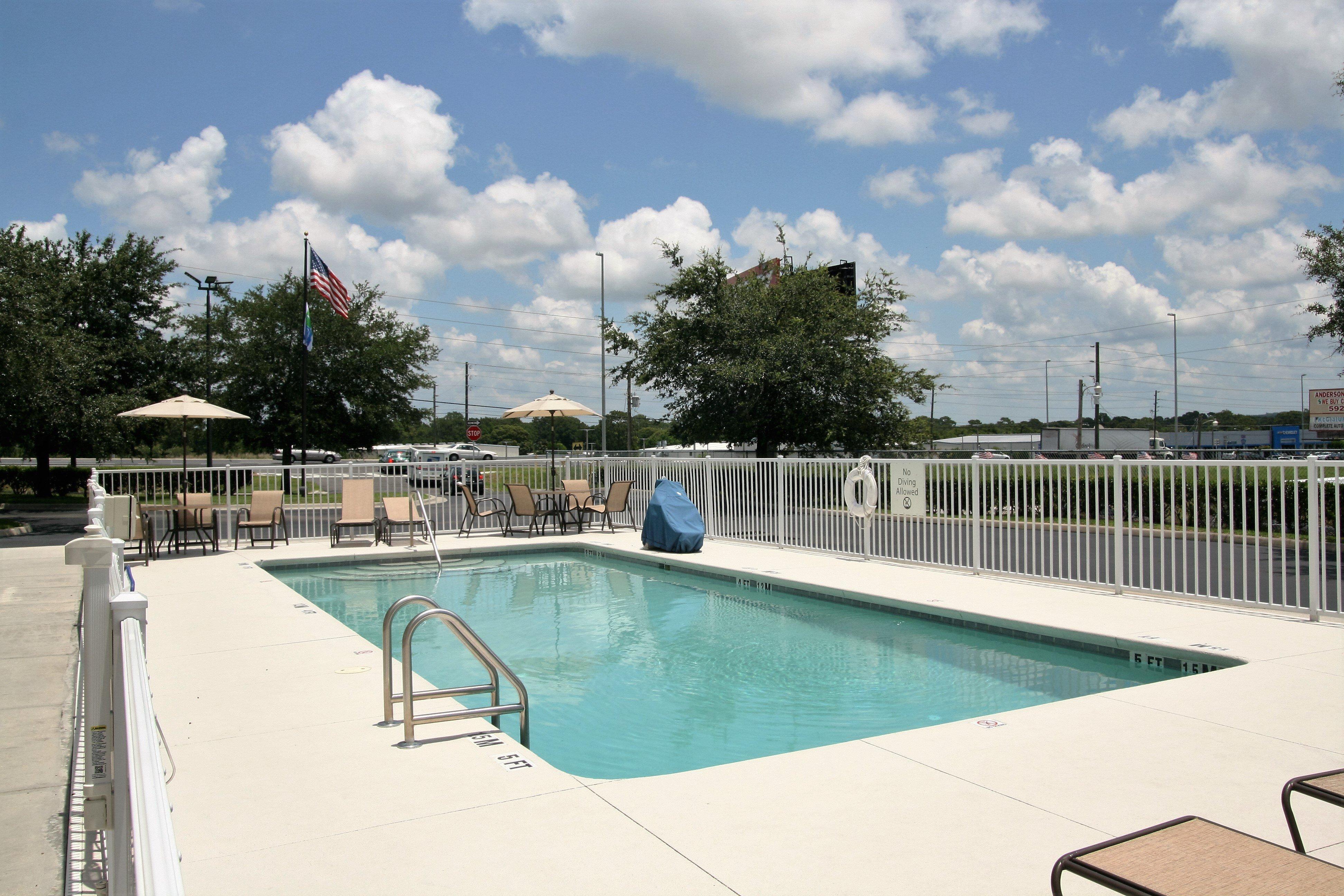 Holiday Inn Express Hotel & Suites Brooksville West, An Ihg Hotel Exteriér fotografie