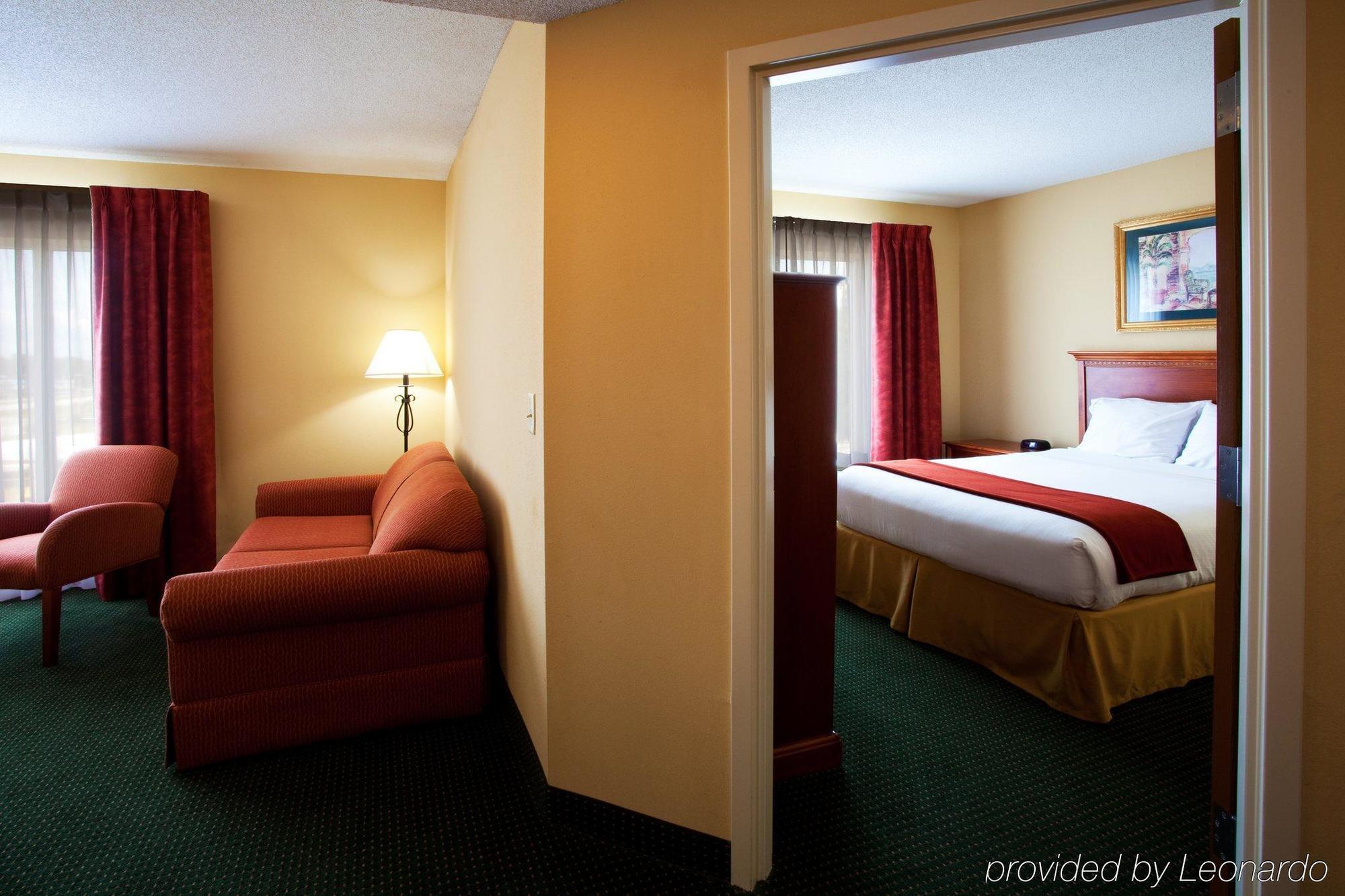 Holiday Inn Express Hotel & Suites Brooksville West, An Ihg Hotel Pokoj fotografie